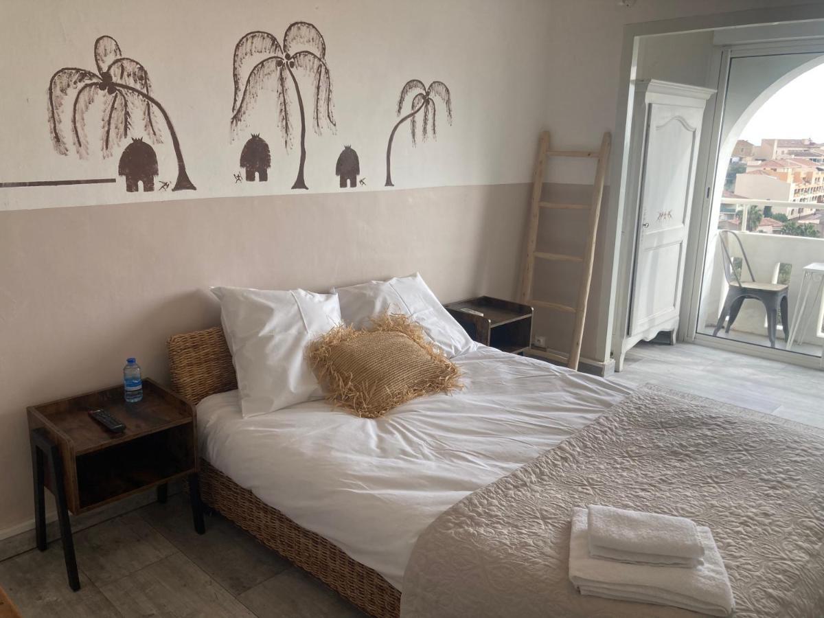 Hotel Paradis Bormes-les-Mimosas Exteriér fotografie